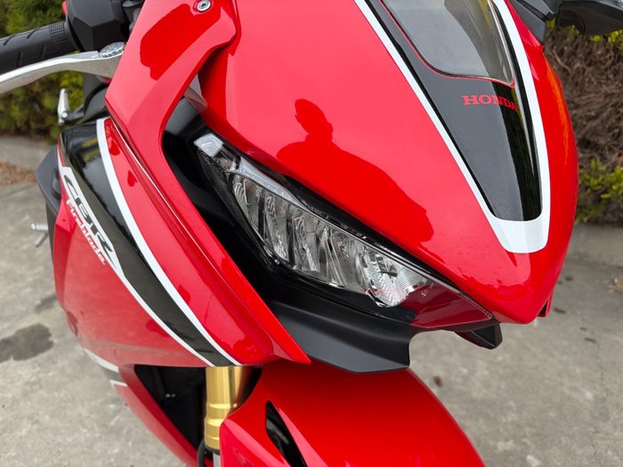 2017 Honda CBR1000RR (FIREBLADE) Red