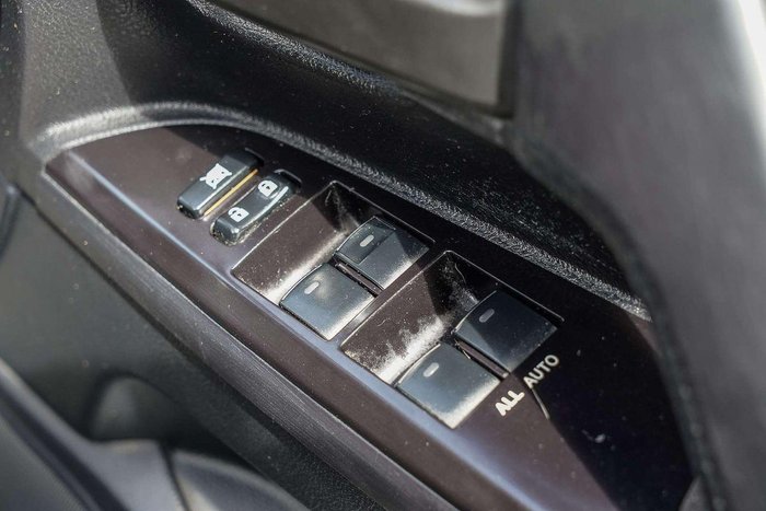 2015 Toyota Landcruiser GXL