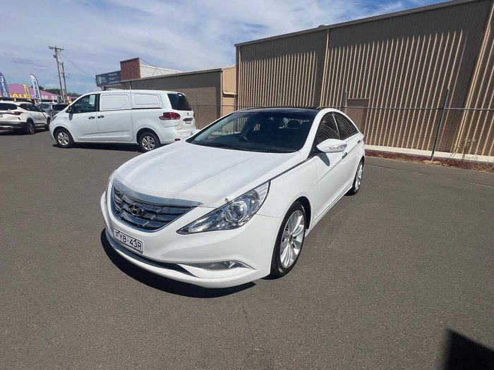 2010 Hyundai i45 Premium