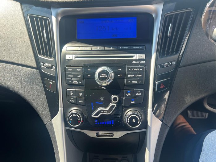 2010 Hyundai i45 Premium