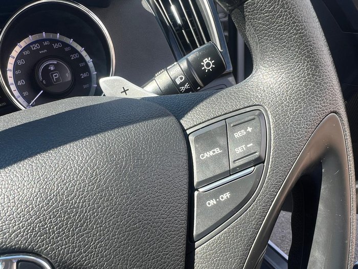 2010 Hyundai i45 Premium