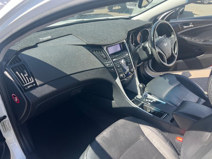 2010 Hyundai i45 Premium