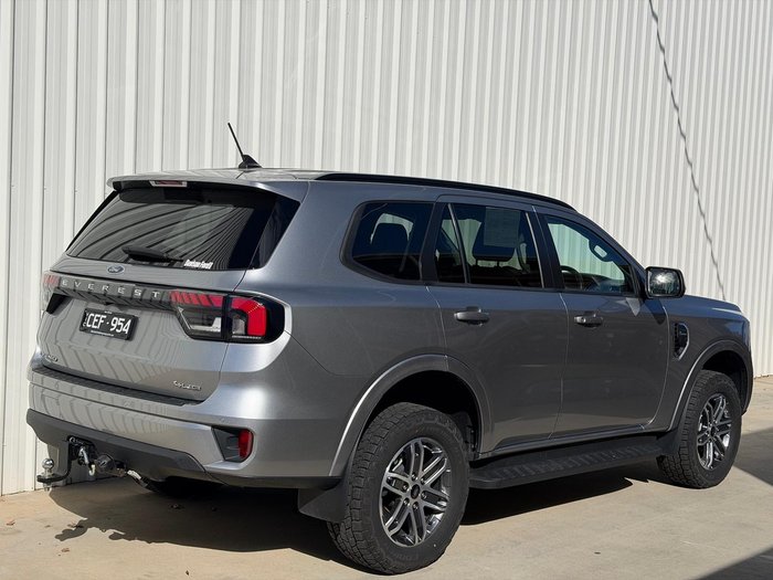 2022 Ford Everest Trend