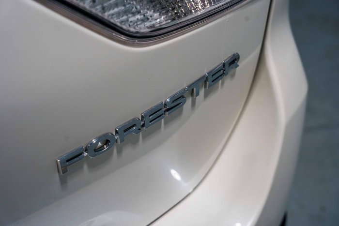 2024 Subaru Forester 2.5i