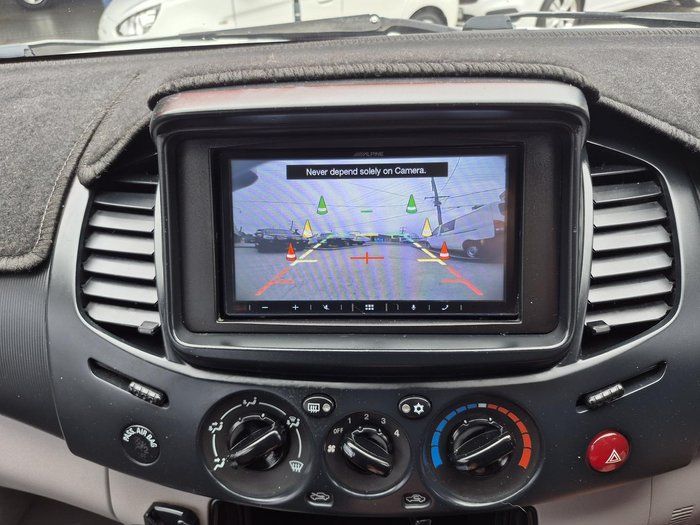 2015 Mitsubishi Triton GLX MN MY15 4X4 Dual Range White