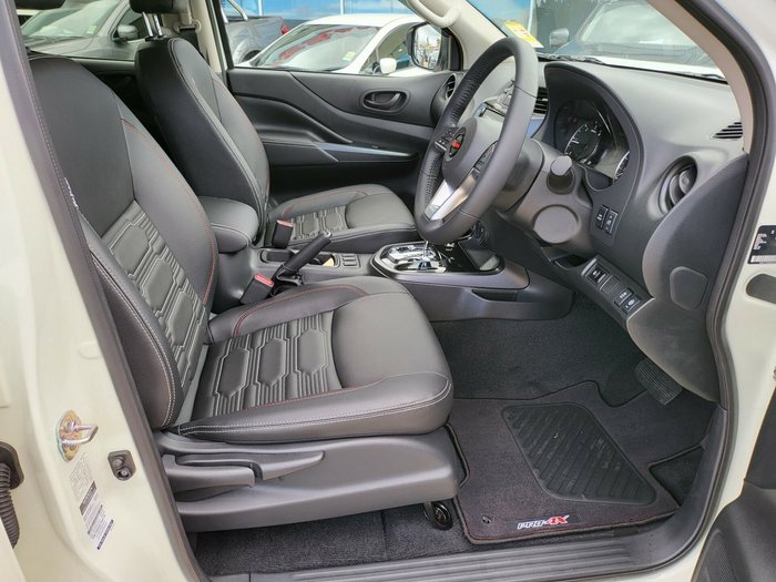 2025 Nissan Navara PRO-4X