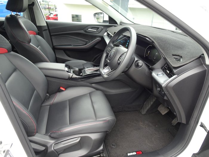 2024 MG MG5 Vibe MY24 Dover White