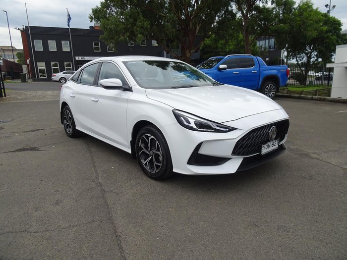 2024 MG MG5 Vibe MY24 Dover White