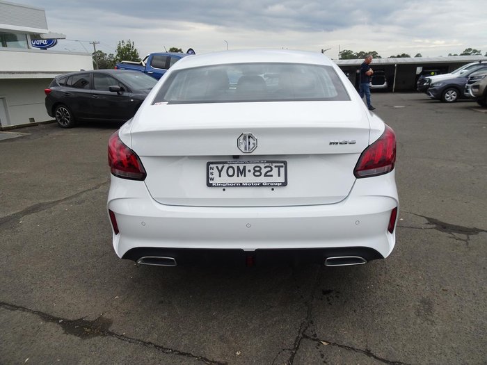 2024 MG MG5 Vibe MY24 Dover White