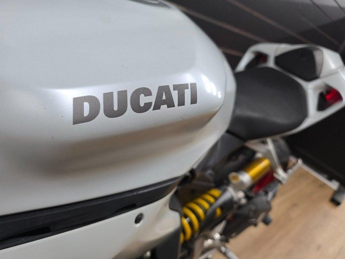 2014 DUCATI 899 PANIGALE White