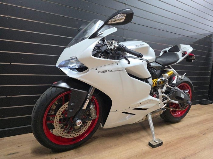 2014 DUCATI 899 PANIGALE White