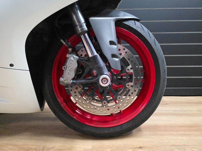 2014 DUCATI 899 PANIGALE White