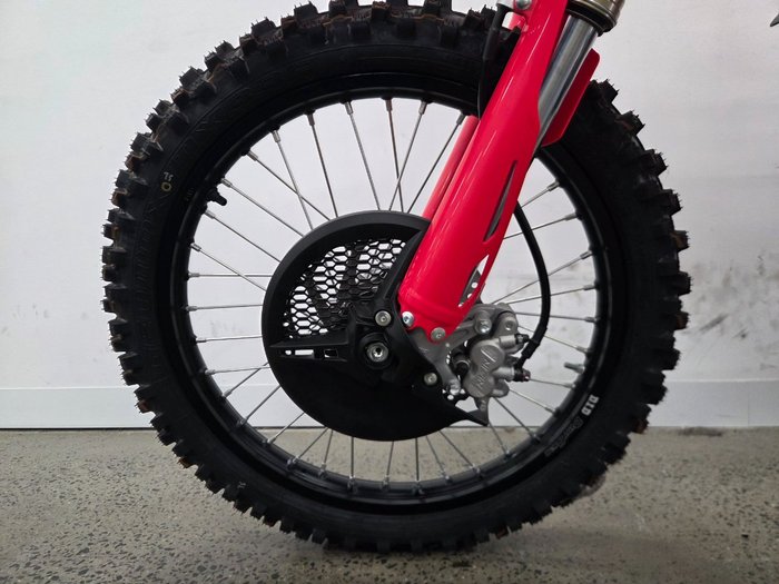 2024 Honda CRF450R Red