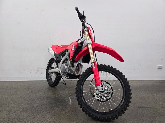 2024 Honda CRF450R Red