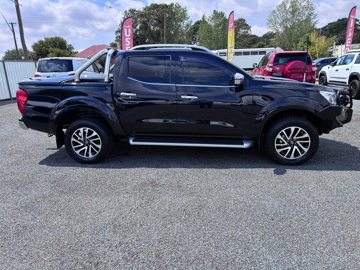 2018 Nissan Navara ST-X