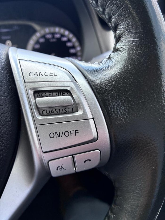 2018 Nissan Navara ST-X