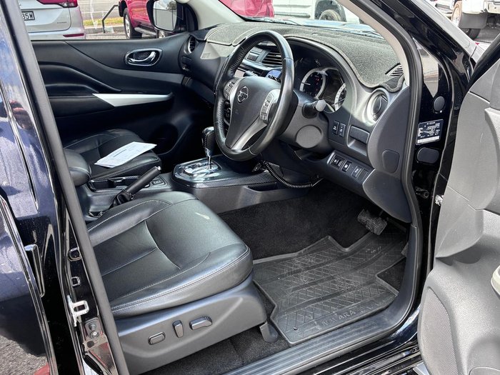 2018 Nissan Navara ST-X