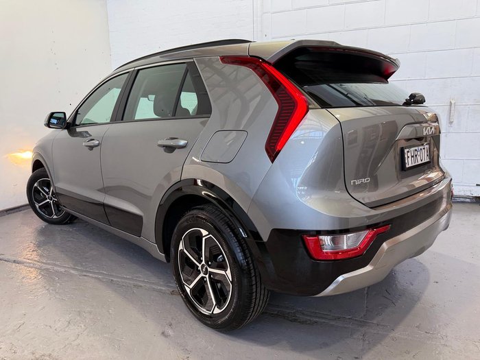 2024 Kia Niro HEV S