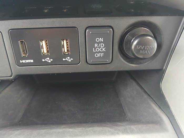 2023 Mitsubishi Pajero Sport GLS