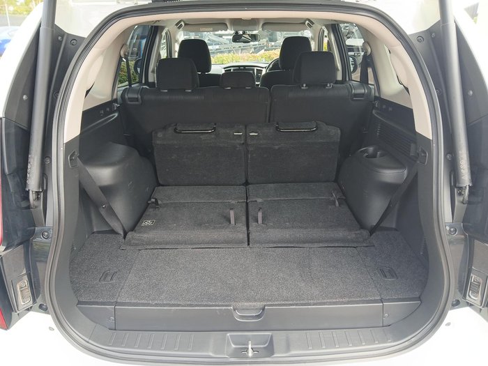 2023 Mitsubishi Pajero Sport GLS