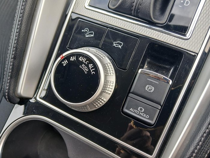 2023 Mitsubishi Pajero Sport GLS