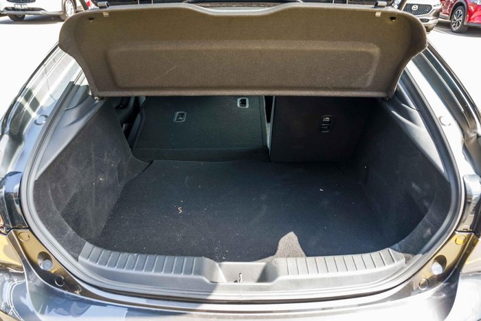 2025 Mazda 3 G25 Astina