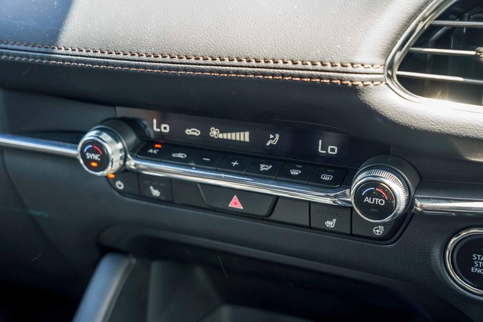 2025 Mazda 3 G25 Astina