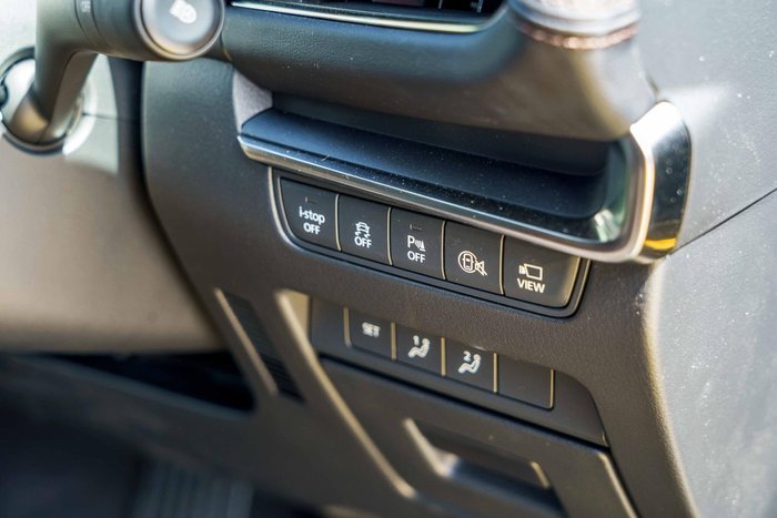 2025 Mazda 3 G25 Astina