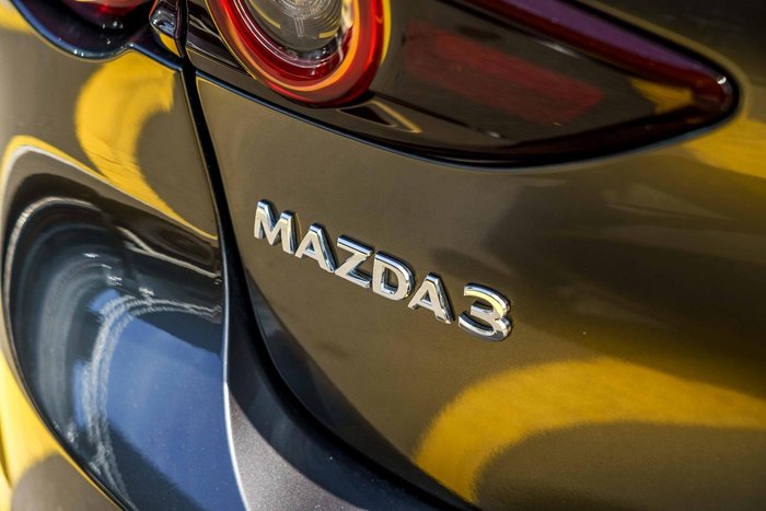 2025 Mazda 3 G25 Astina