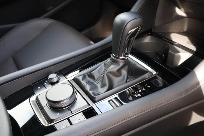 2025 Mazda 3 G20 Touring