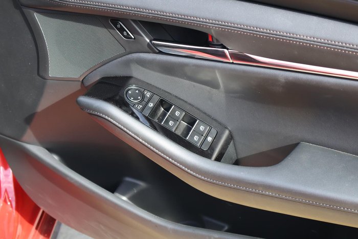 2025 Mazda 3 G20 Touring