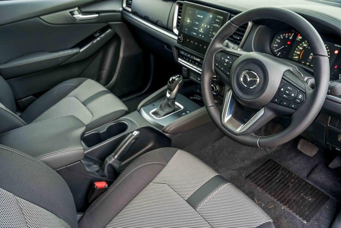 2025 Mazda BT-50 XTR