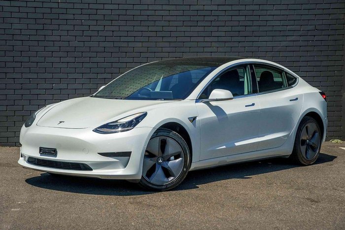 2020 Tesla Model 3 Standard Range Plus