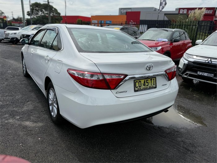 2017 TOYOTA CAMRY ALTISE