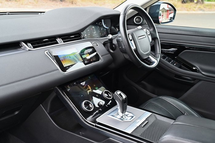 2019 Land Rover Range Rover Evoque P200 SE