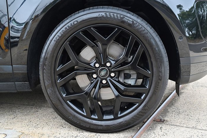 2019 Land Rover Range Rover Evoque P200 SE