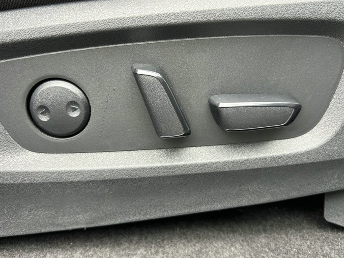 2023 Nissan PATHFINDER TI