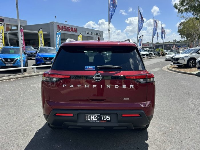 2023 Nissan PATHFINDER TI