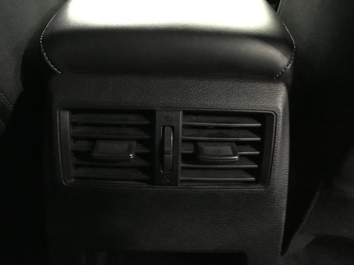 2023 Mitsubishi Outlander LS