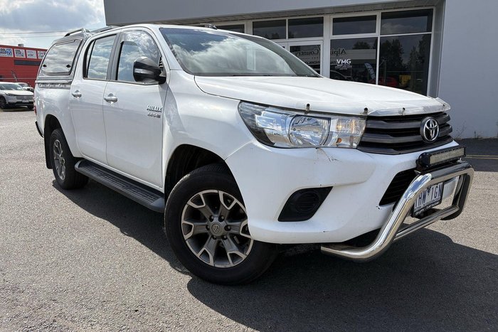 2015 Toyota Hilux