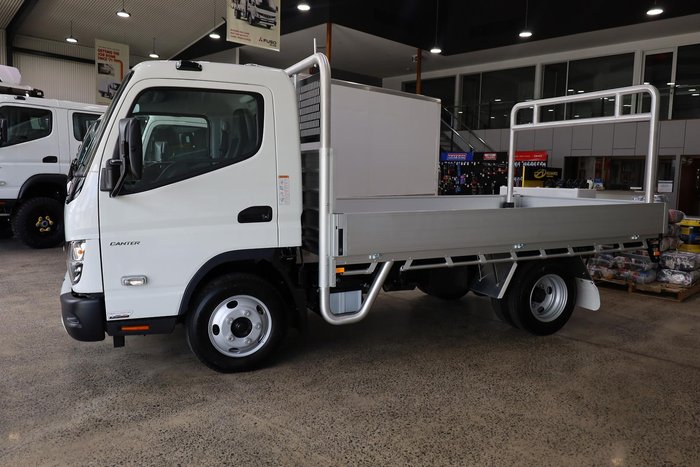 2025 Fuso Canter