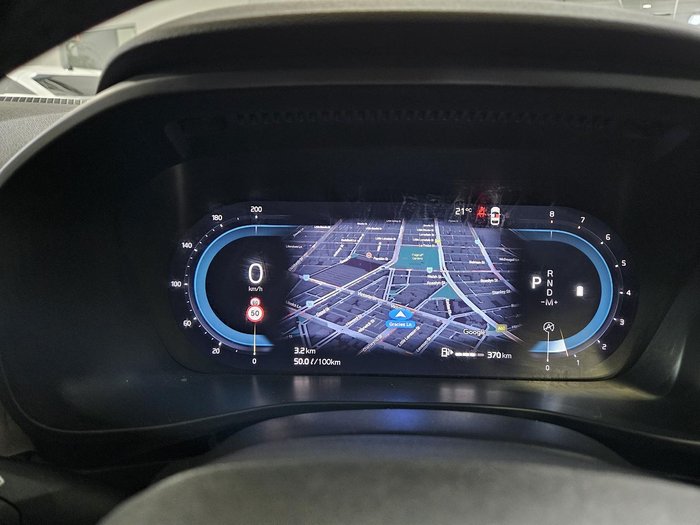 2023 Volvo XC40 Ultimate B5 Dark