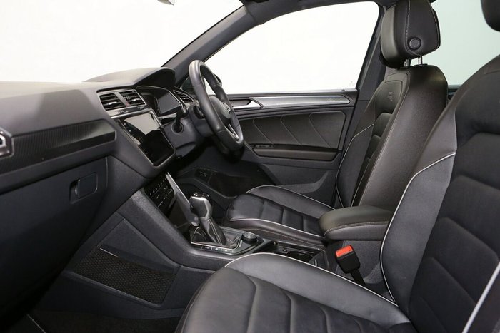 2021 Volkswagen Tiguan 162TSI R-Line