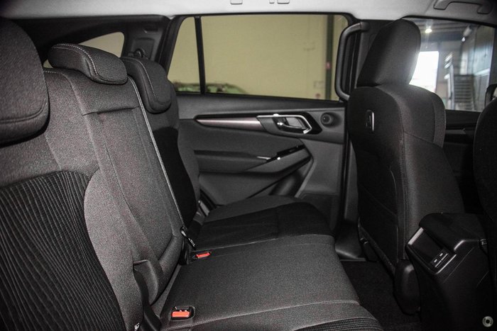 2025 Isuzu MU-X LS-U