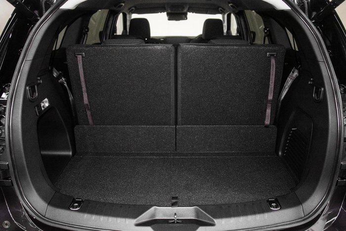 2025 Isuzu MU-X LS-U