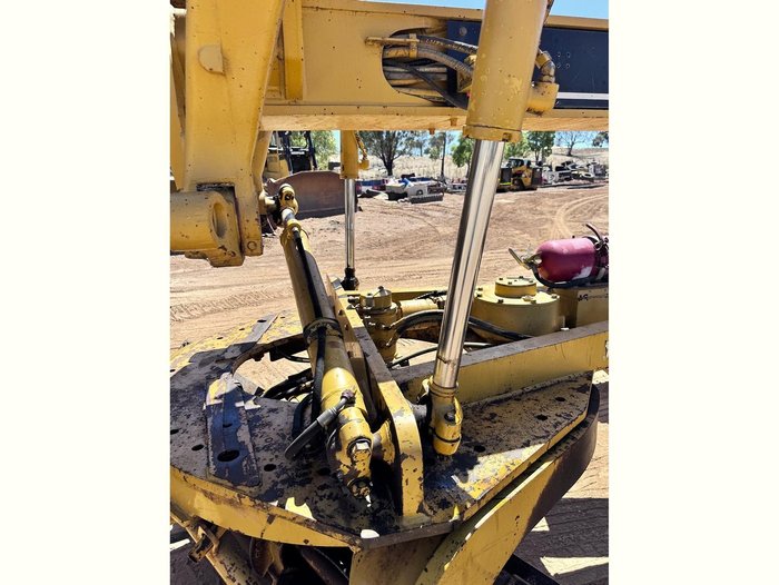 2003 Caterpillar 12 H Vhp Plus