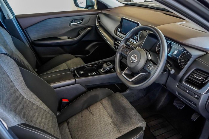 2024 Nissan X-TRAIL ST