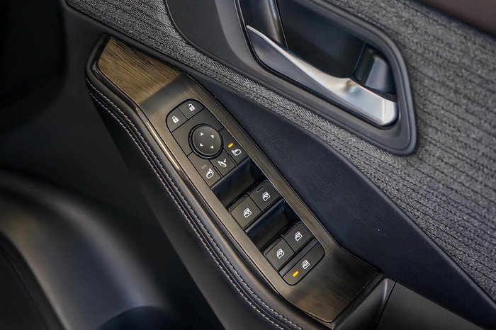 2024 Nissan X-TRAIL ST