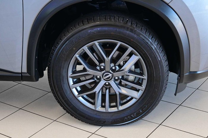 2024 Nissan X-TRAIL ST