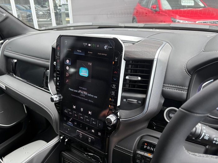 2025 RAM 1500 Laramie Sport Hurricane SO RamBox DT MY25 4X4 Dual Range Diamond Black